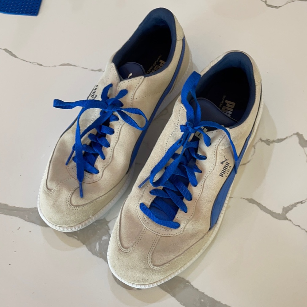 Men’s Puma Liga shoes size 11